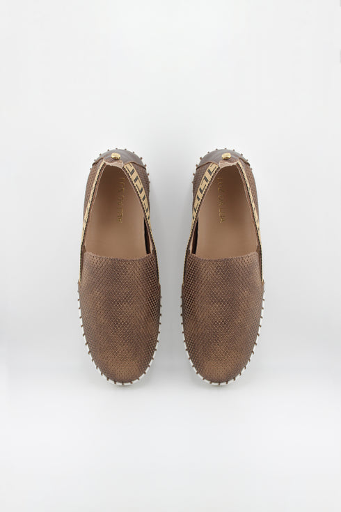 Luz da lua Perforated Slip-On Sneakers with Geometric Trim